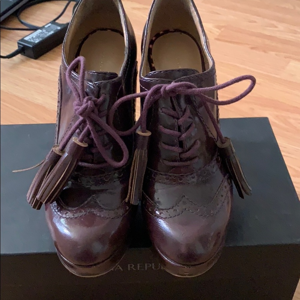TH Tommy Hilfiger Oxford Booties